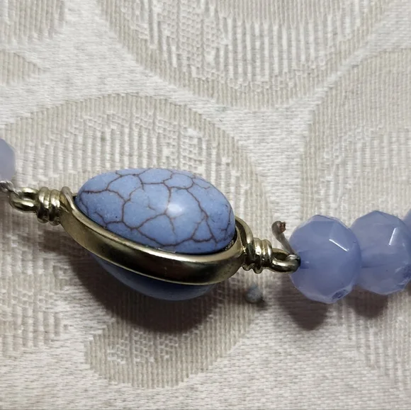 Vintage ‘90s CHICO‘s extra long blue beaded necklace with faceted stone accents - Picture 9 of 12